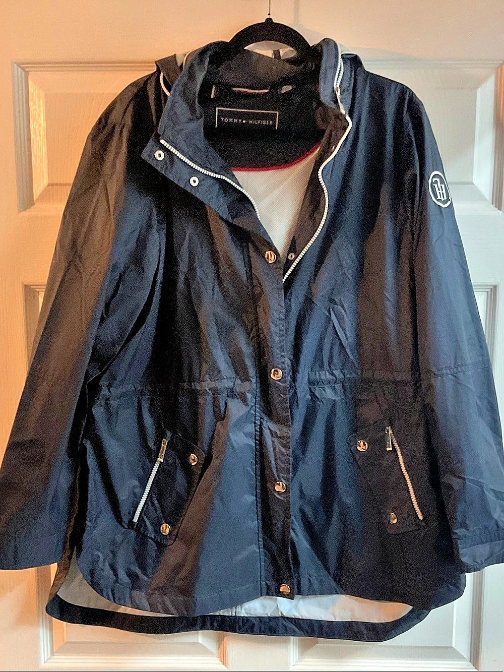 Tommy Hilfiger Hooded Storm Jacket Lightweight Hooded Jacket Black & Red XL